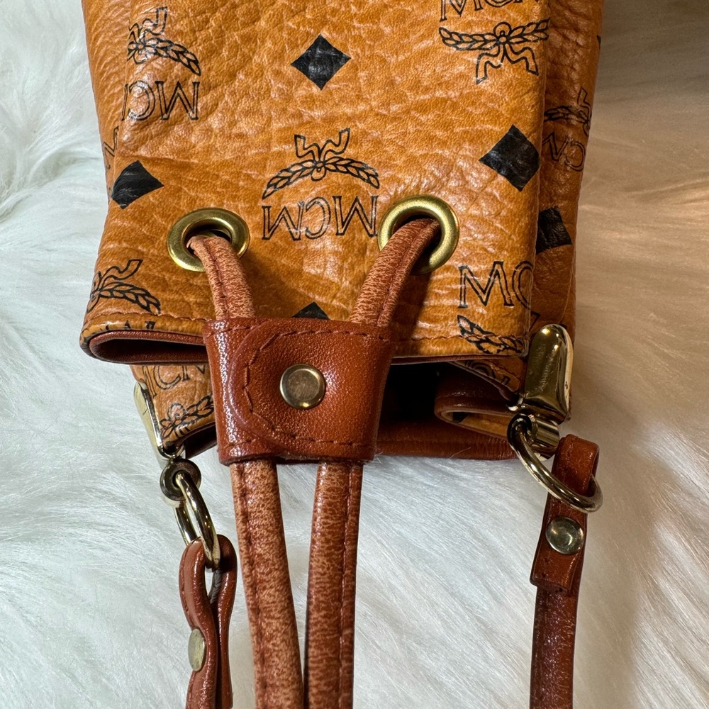 MCM Visetos Leather-Trimmed Bucket Bag - Picture 8 of 11